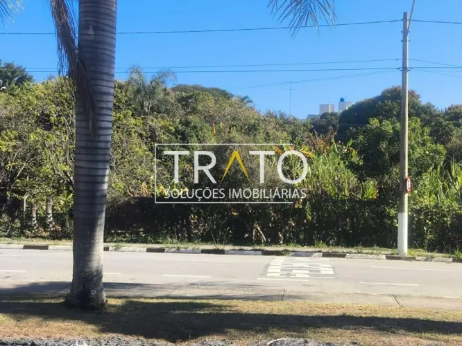 Terreno à venda em Valinhos