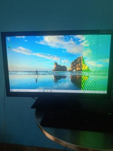 Monitor 32"