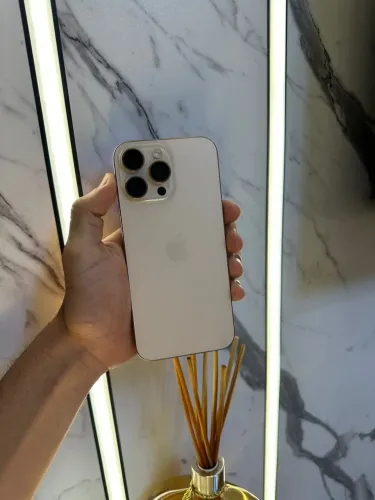 IPHONE 16 PRO MAX 512GB