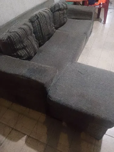 Sofá 3 lugares + Puff