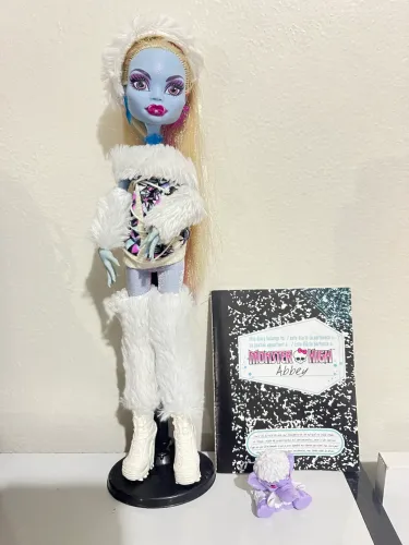 Monster high abbey