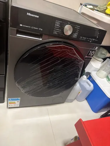 Lava e seca Hisense