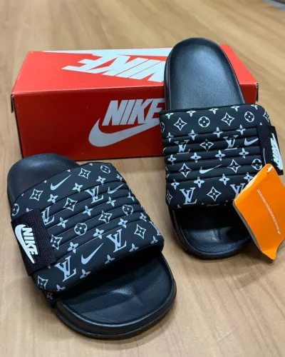 CHINELO NIKE OFFCOURT ADJUST LINHA PREMIUM