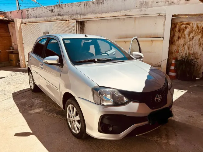 Toyota Etios X Plus 1.5 Flex 16V 5P Mec. 2019