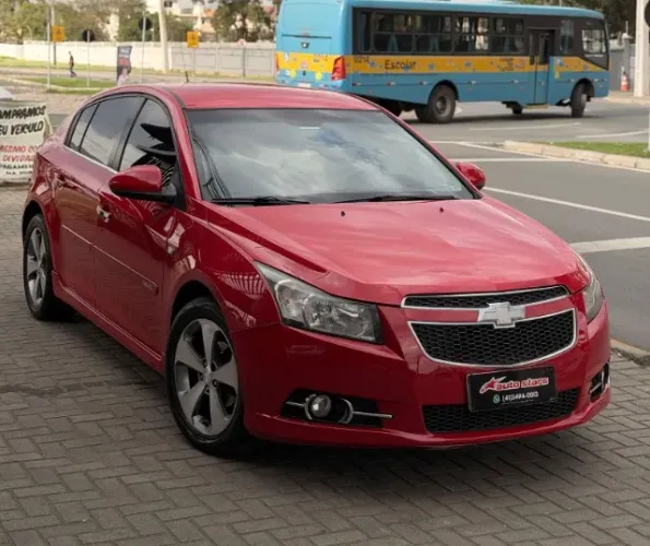 Chevrolet Cruze HB Sport LT 1.8 16V Flexp. 5P AUT 2013