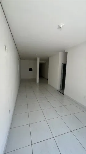 Alugo casa para comércio e moradia na Coroa do Meio