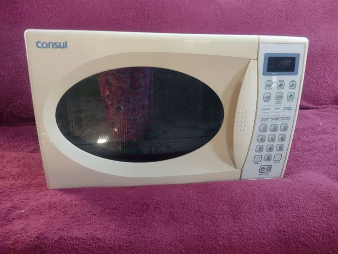 Microondas Cônsul 18 litros 110 v