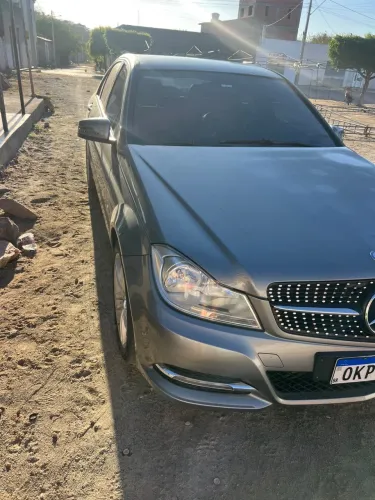 Mercedes-Benz C-180 CGI Coupe 1.8 16V 156cv Aut. 2012