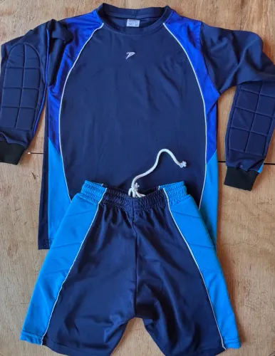 Kit Goleiro (Tamanho Infantil M)
