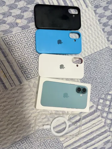 iPhone 16 vendo ou troco (leia o anúncio)