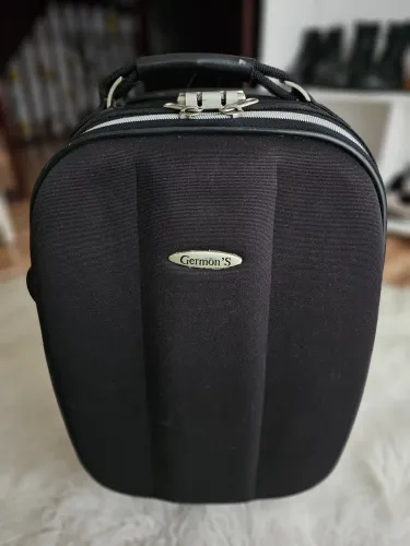 mala de viagem da marca Germons 10kg
