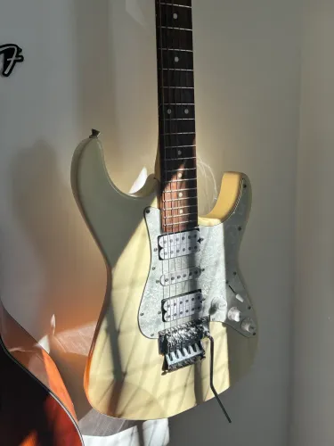Guitarra Seizi Mosh