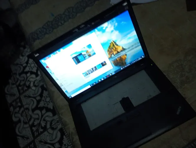 Notebook lenovo thinkpad t450 i5 8g HD 1 tera (leia a descrição)