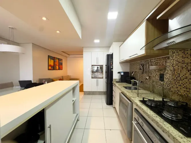 APARTAMENTO SEMIMOBILIADO COM 3 QUARTOS SENDO 1 SUÍTE LAZER COMPLETO E VISTA PANORÂMICA NO