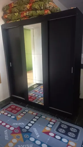Vendo guarda roupa