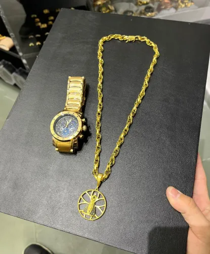 Relógio Bulgari + Corrente e pingente Moeda antiga