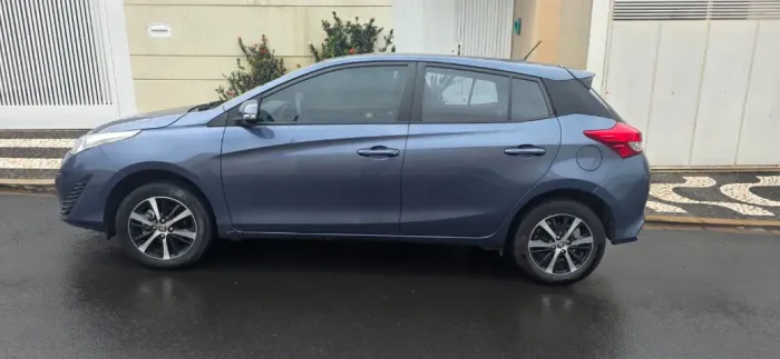 Toyota Yaris Live 1.3 Flex 16V 5P AUT 2021
