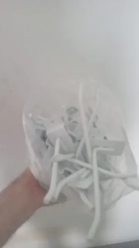 : Kit Ganchos Para Painel Canaletado Branco - 50 unidades