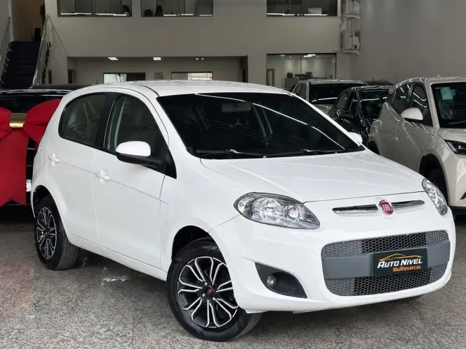 Fiat Palio Attractive 1.0 EVO Fire Flex 8V 5P 2014