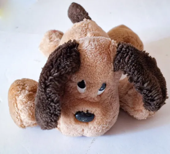 Cachorrinho de pelúcia vintage Anos 70