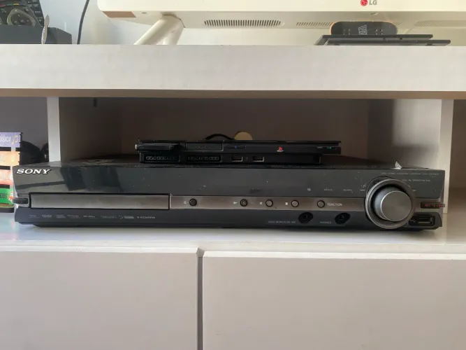 Home Theater SONY 5.1 Cinema modelo dav-dz295k