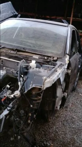 Sucata de Suzuki Grand Vitara 2.0 2012- 2015 . Para venda de peças