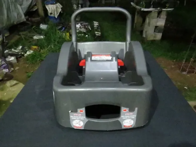 Base para Cadeirinha bebê conforto preto Burigotto Touring