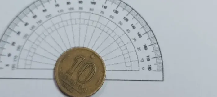 Moeda Antiga de 10 Centavos - 1944 -Com Siglas- Erro Reverso Inclinado 30º D - MBC
