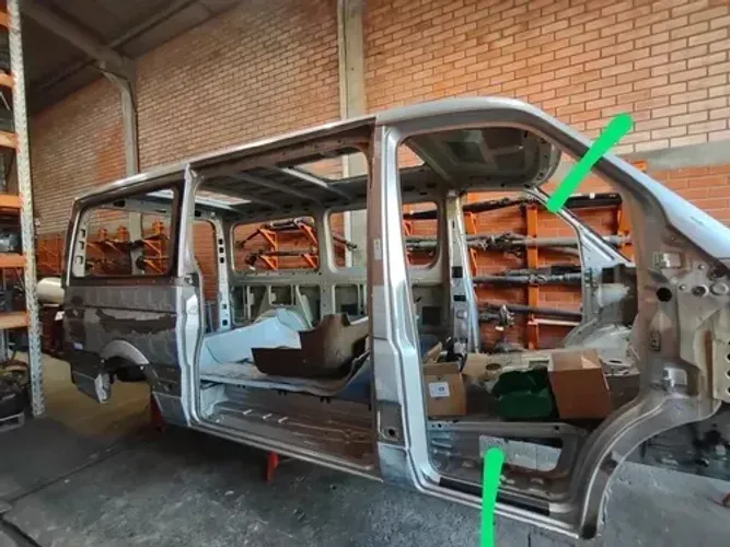 Traseira Com Teto Carroceria Sprinter 415 Teto Baixo