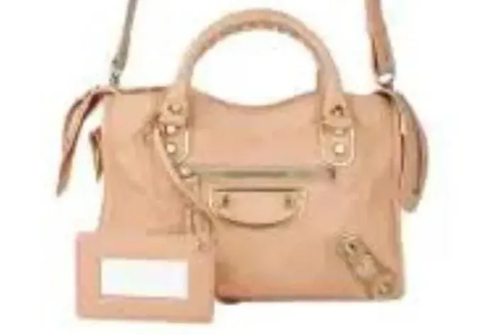 Linda bolsa nife em couro modelo Balenciaga 