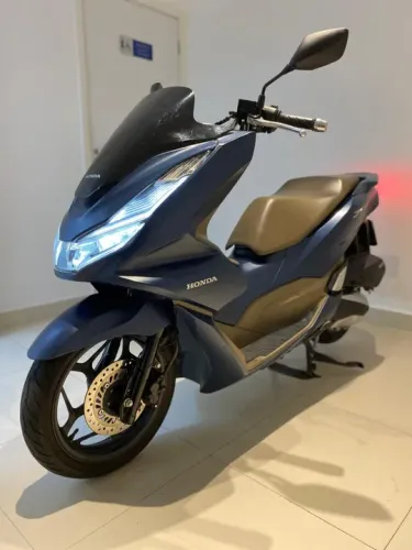 PCX dlx ABS, 2023 baixo km, laudo 100% aprovado, aceitamos consórcio até 15x no cartão