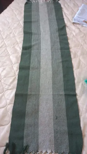 Tapete Estampa Listrada Verde e Branco