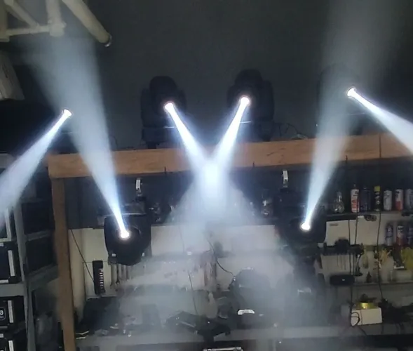 07 Moving Led Spot 100W (pra vender logo)