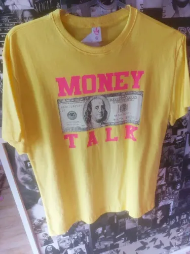 T shirt amarela