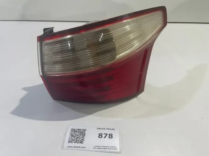 Lanterna Traseira Direito Fiat Grand Siena 2013 a 2016