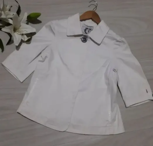Casaquinho em algodão da SHOULDER