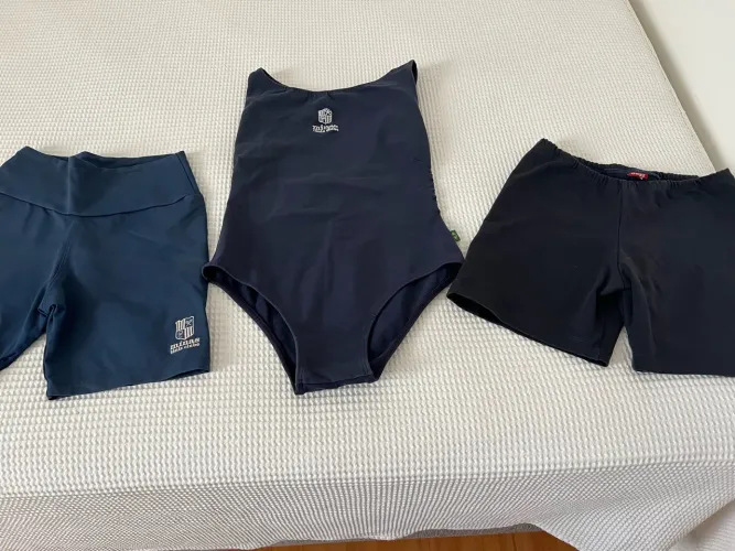 Conjunto de roupas esportivas - Minas Tennis Clube