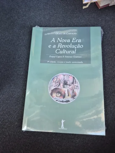 OLAVO DE CARVALHO - A Nova Era e a Revolução Cultural - Fritjof Capra & Antonio Gramsci