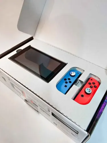 Vendo ouTroco Console Nintendo Switch V2 Azul/Vermelho Neon- Semi Novo Na Caixa-(facilito)