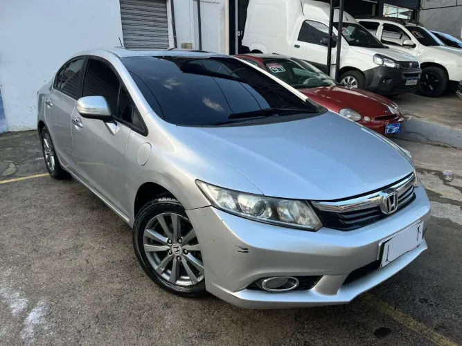 Honda Civic Sedan EXS 1.8/1.8 Flex 16V Aut. 4P 2012