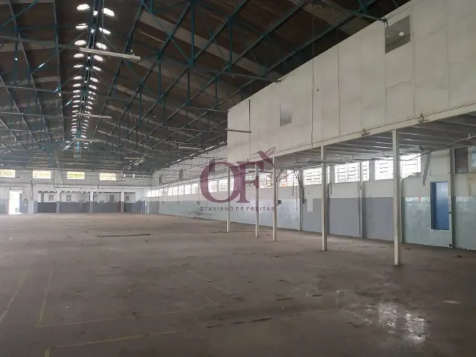 Galpão comercial com cabine primária e acesso logístico pelo km 61 da Anhanguera  Jundiaí/