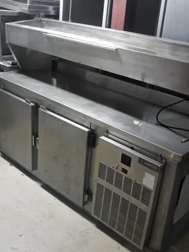 Balcão refrigerado/ ALFATEC/ (PRECISANDO MANUNTEÇAO) MEDIDAS 2,00x 0,65, Tdo  inox 