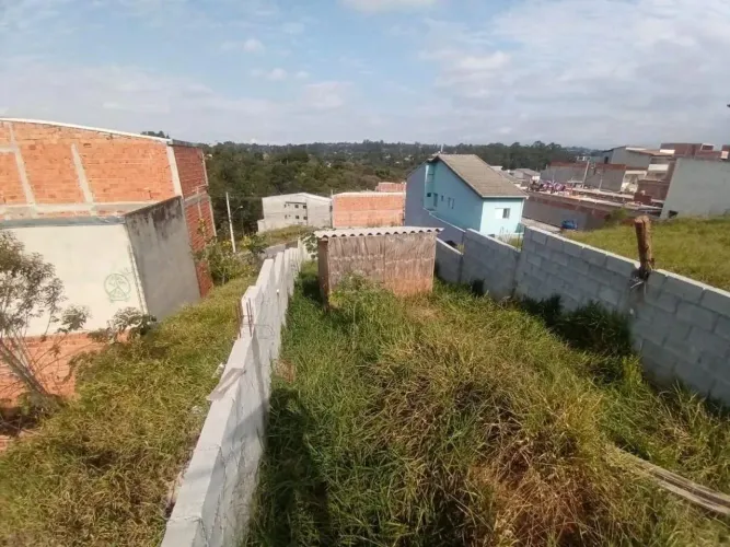 Terreno à venda em Jandira, Ana Cristina II