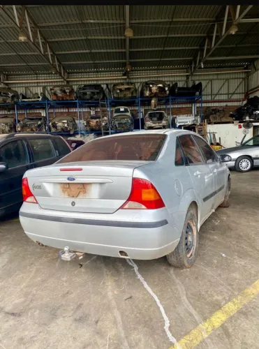 Sucata Focus sedan 1.6 zetec 2006 (em peças)