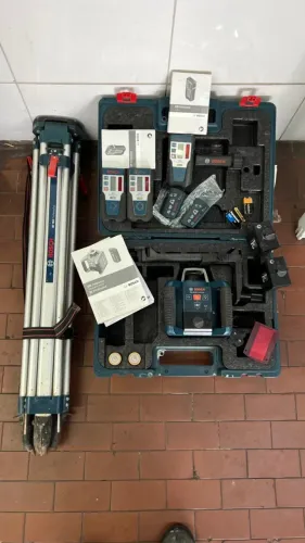 Laser Rotativo Bosch GRL 300 completo + receptores