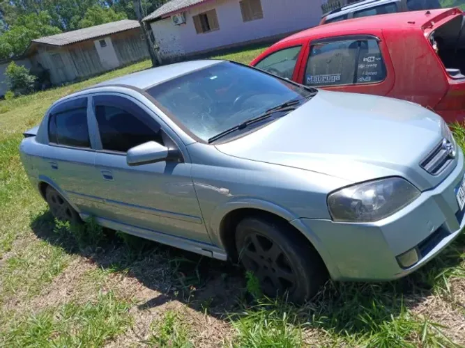 Chevrolet Astra Sedan 2.0/cd/ Expres.gls 2.0 8V 4P 2003