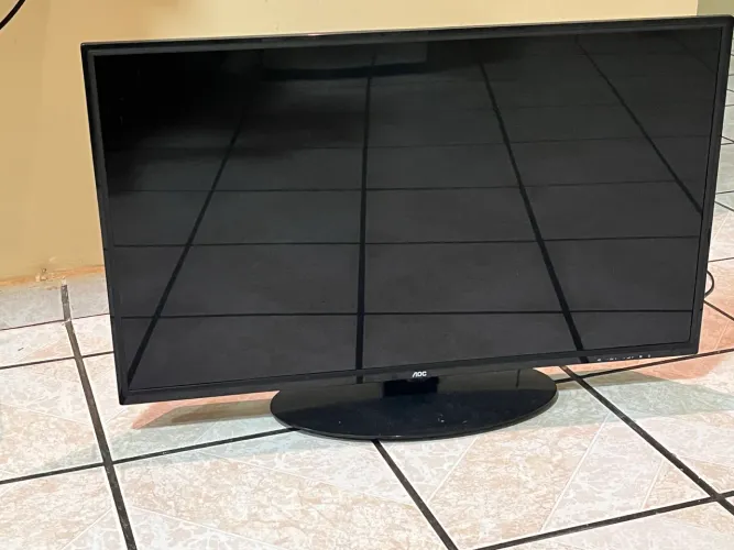 Para conserto ou retirada de peças - TV AOC 32 polegadas 