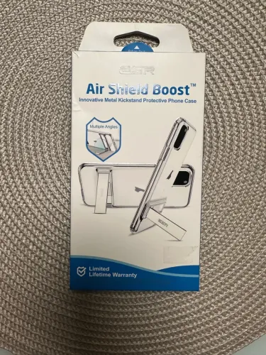 Capa de IPhone 12/12Pro ESR Air Shield - Preta
