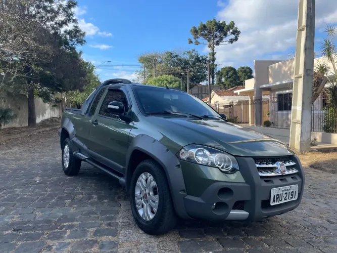 Fiat Strada Adventure 1.8/ 1.8 Locker Flex CE 2010