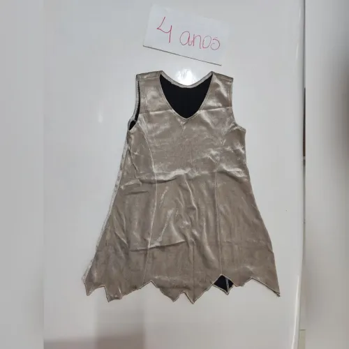 Fantasia Pedrita 4 anos